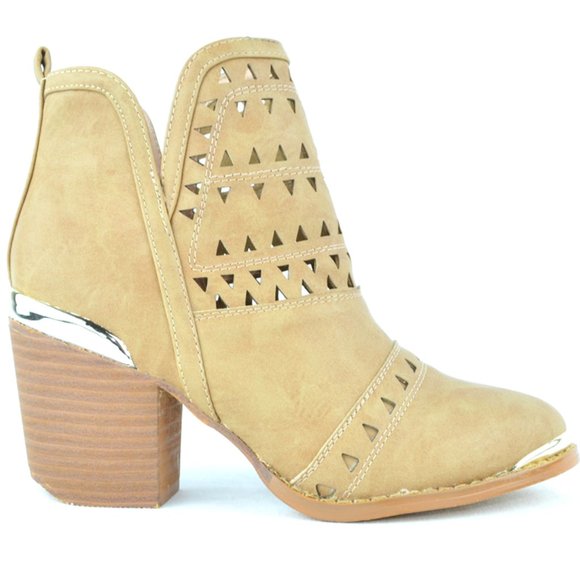 Chase + Chloe Shoes - BLOCK HEELED BOOTIES